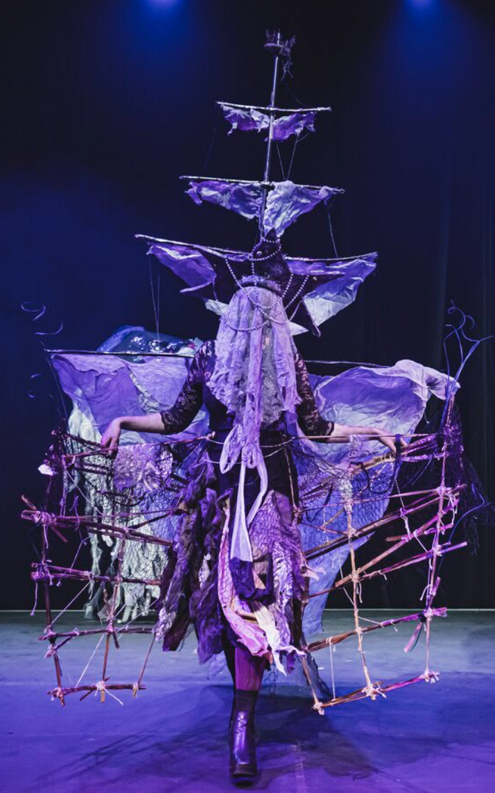 Wearable Art. Designed, Made and Performed: Heather Shaw, Photos: Kirsten McTernan