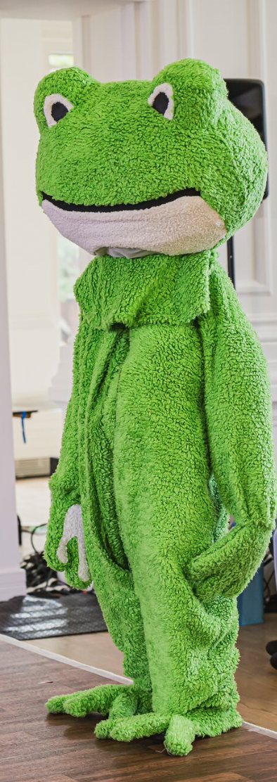 Frog Costume for SPAWN! 2024. Dir. Lucy Hall Photos: Kirsten McTernan