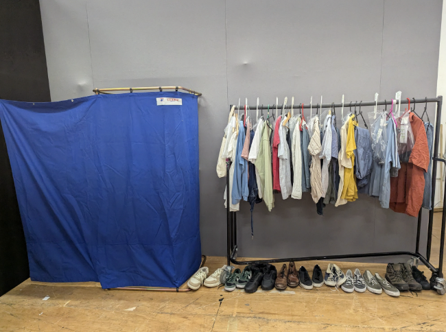 Costume Assisting Don Giovanni