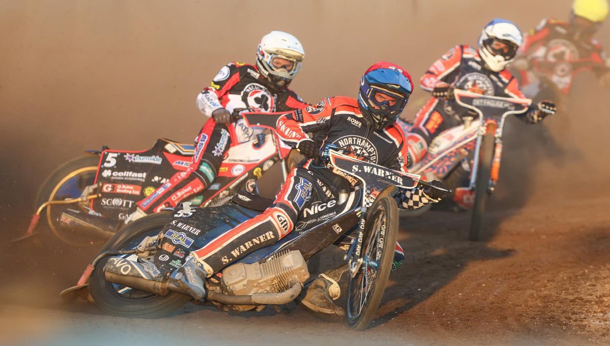 FOXES 42 BELLE VUE 47