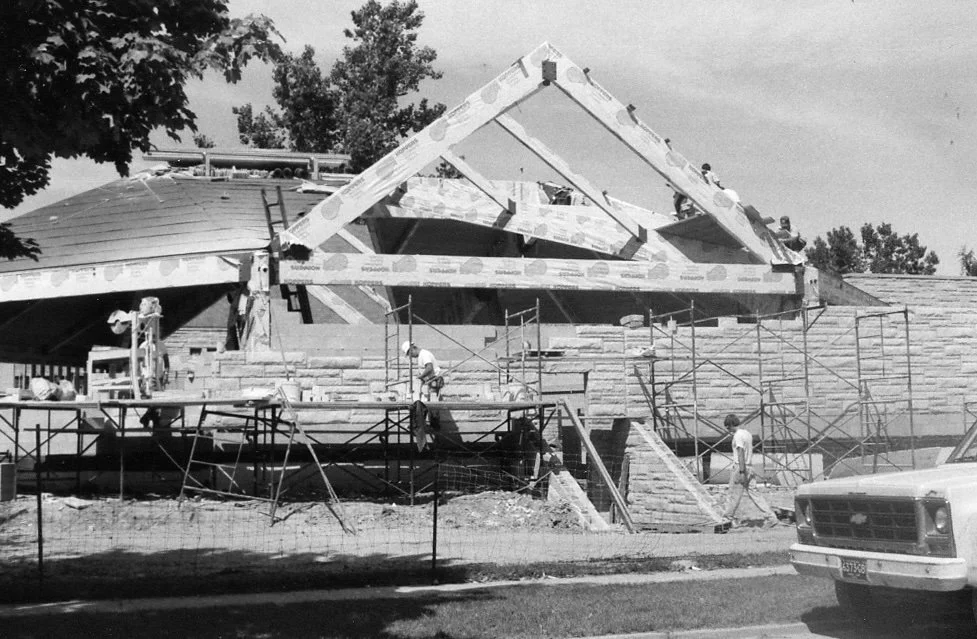 1985-Construction.jpg