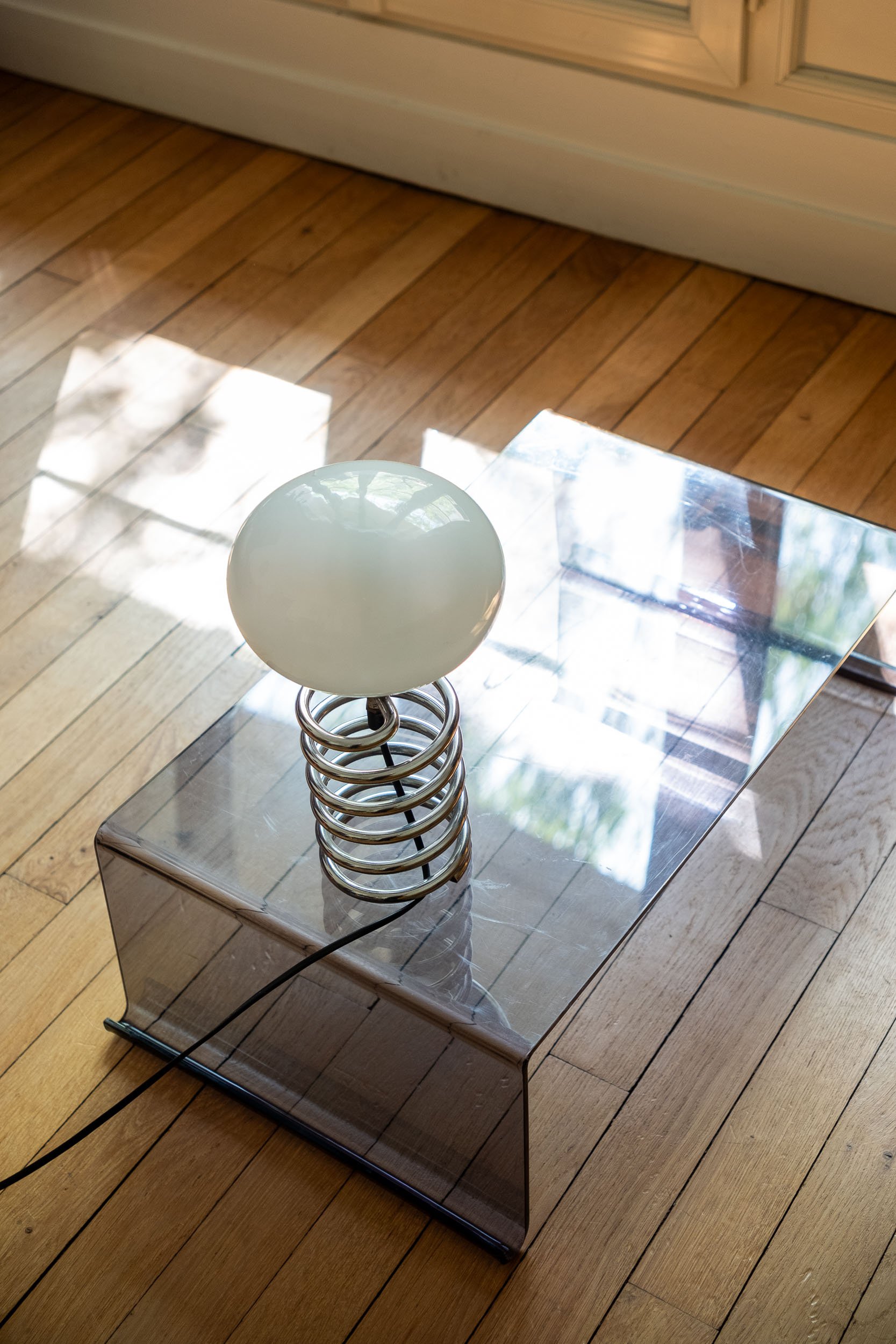 table-basse-vintage-plexiglas-années-1970-Pupilles-Vintage-Rennes7.jpg