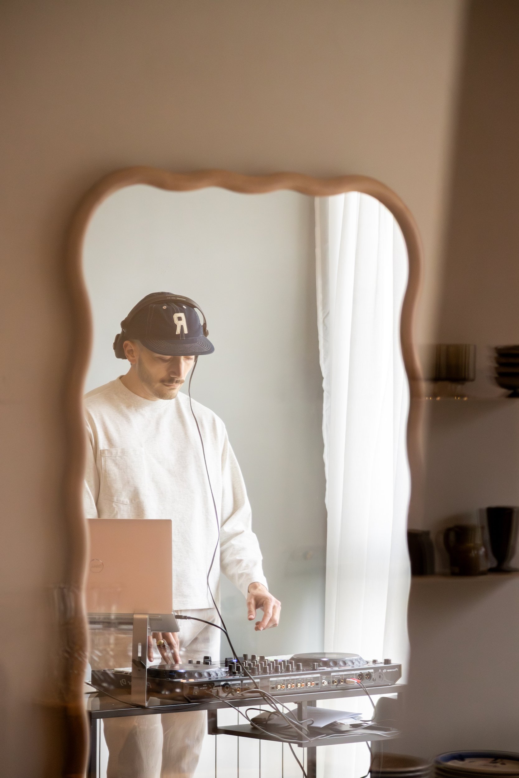 Pop up vintage au studio de yoga Œuvre