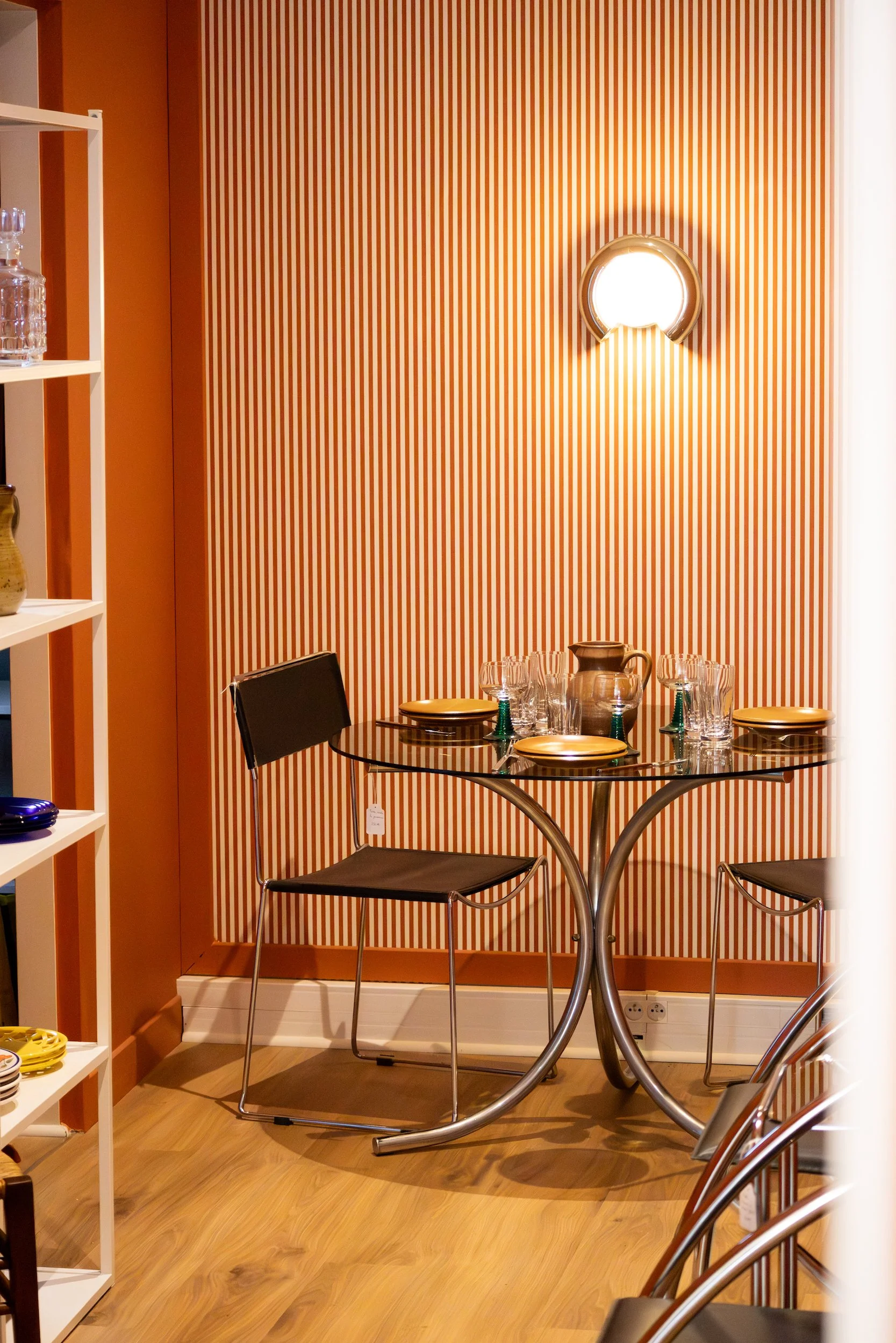 Pop up vintage au studio de yoga Œuvre