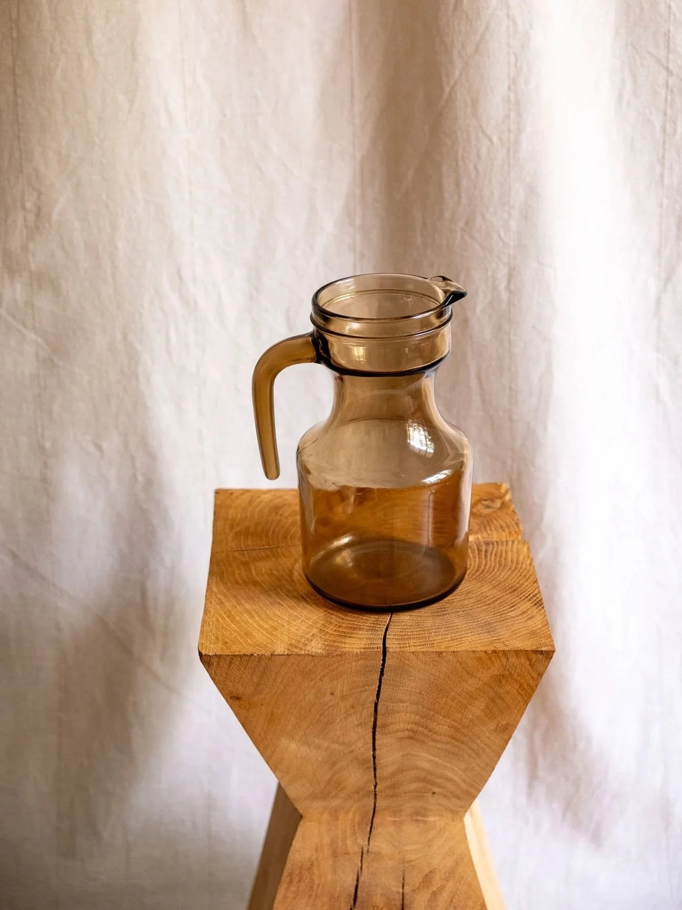 Pichet-verre-fume%CC%81-vintage-Pupilles-Vintage-Rennes3.jpg