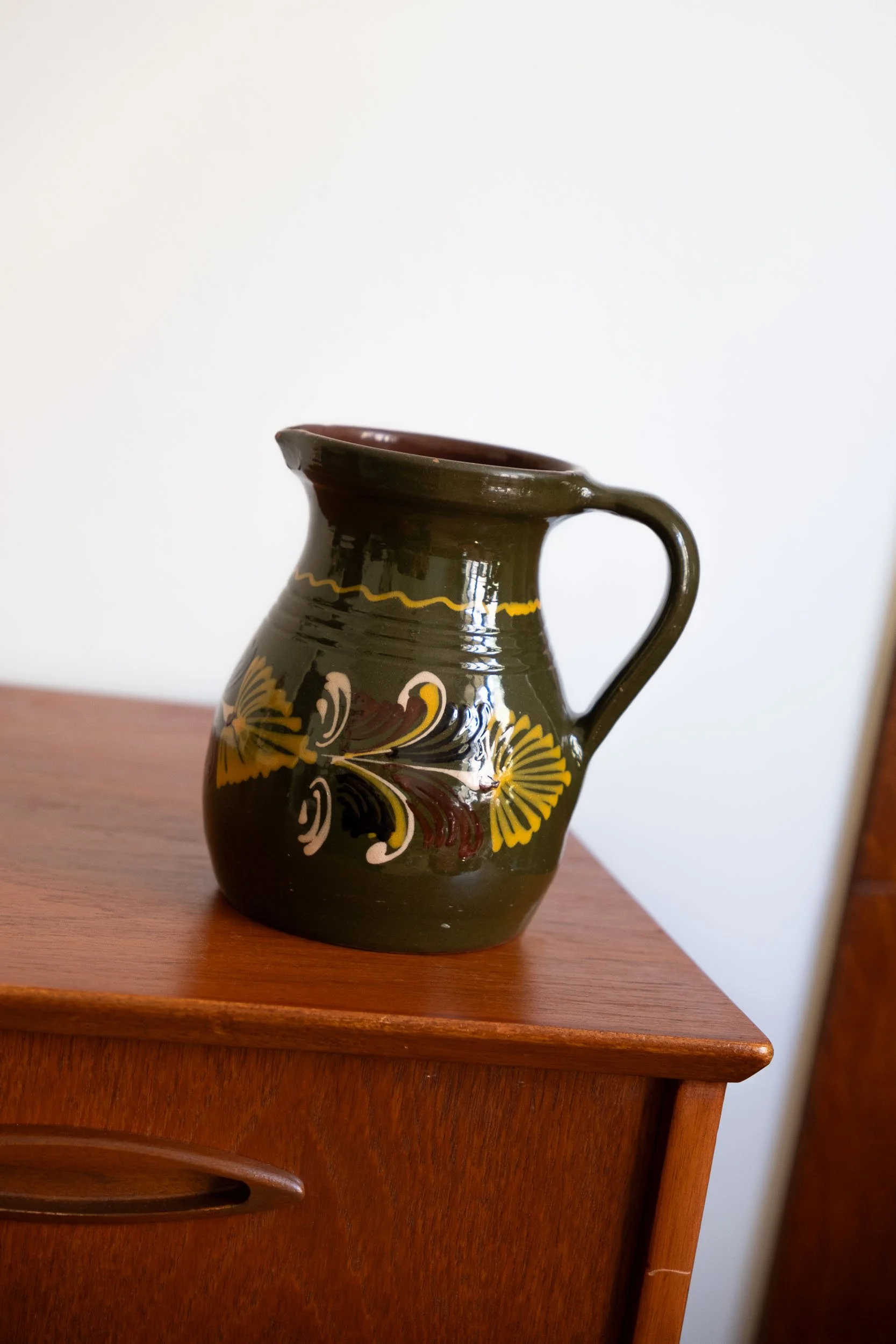 Pichet-vintage-vert-motifs-Pupilles-Vintage-Rennes2.jpg