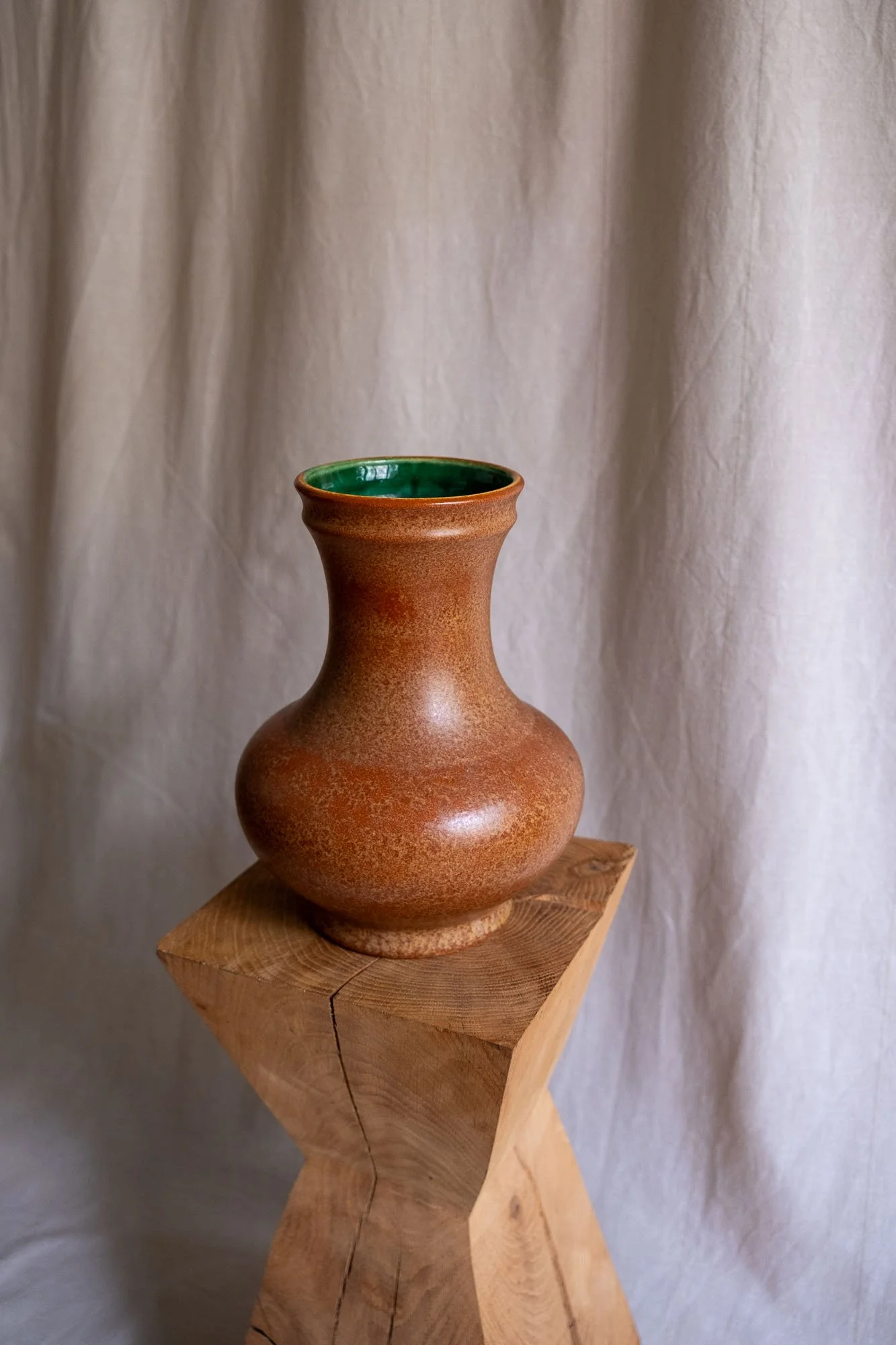 Vase-en-grès-intérieur-vert-vintage-Pupilles-Vintage-Rennes3.jpg
