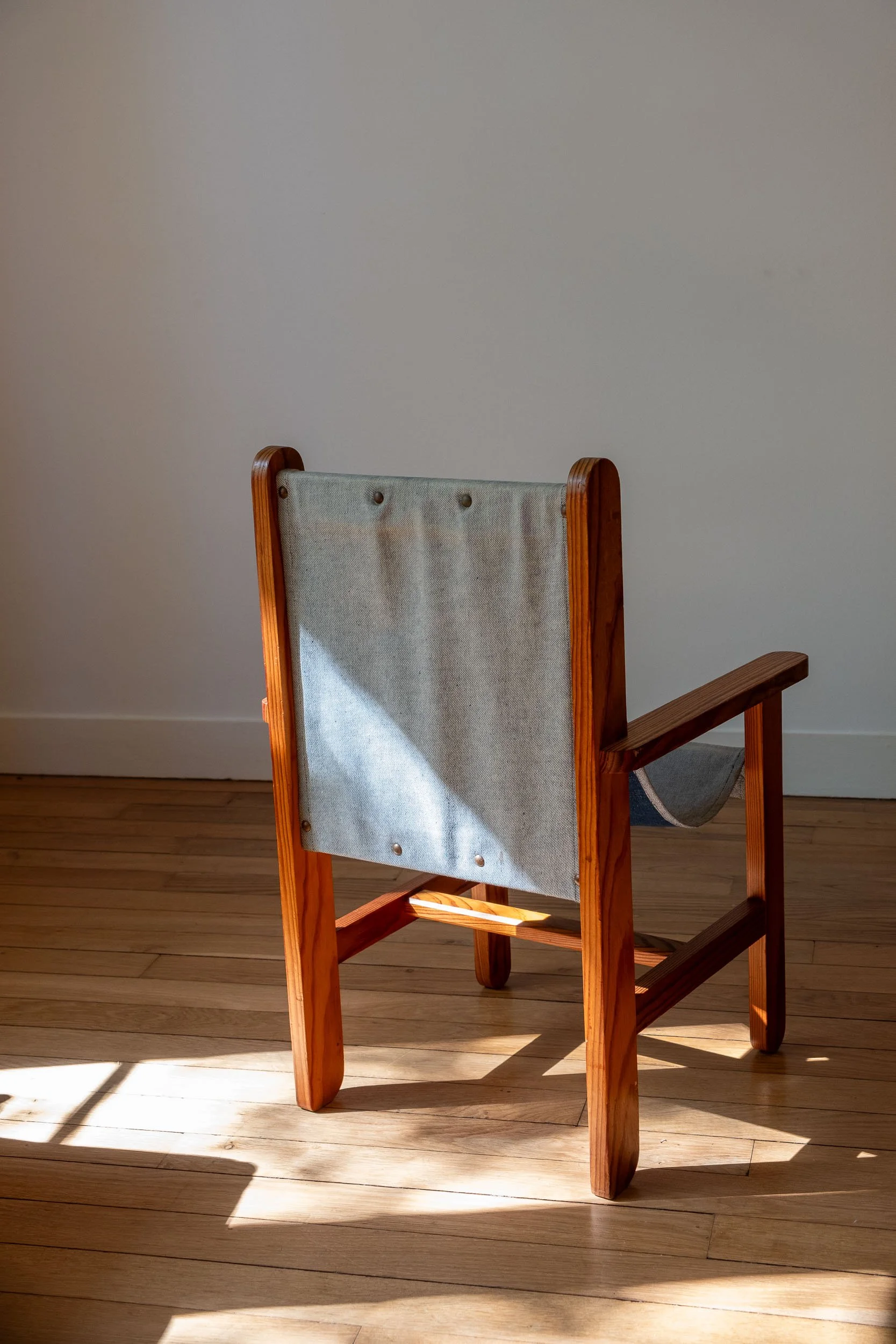 Chaise-enfant-vintage-bois-et-tissu-transat-fauteuil-Pupilles-Vintage-Rennes8.jpg