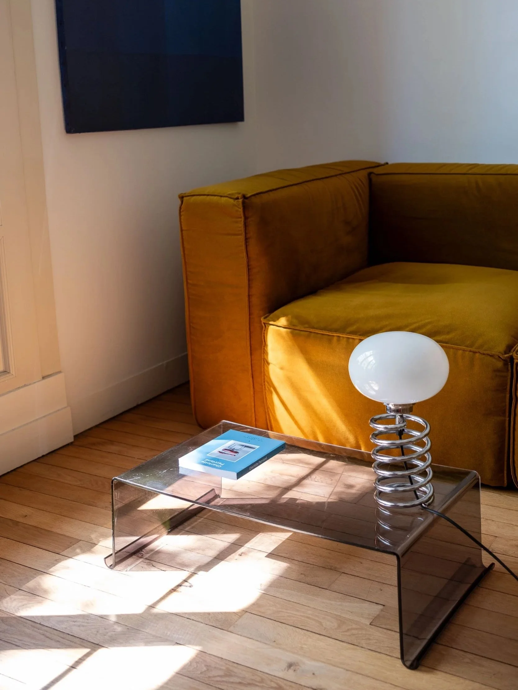 table-basse-vintage-plexiglas-ann%C3%A9es-1970-Pupilles-Vintage-Rennes9.jpg