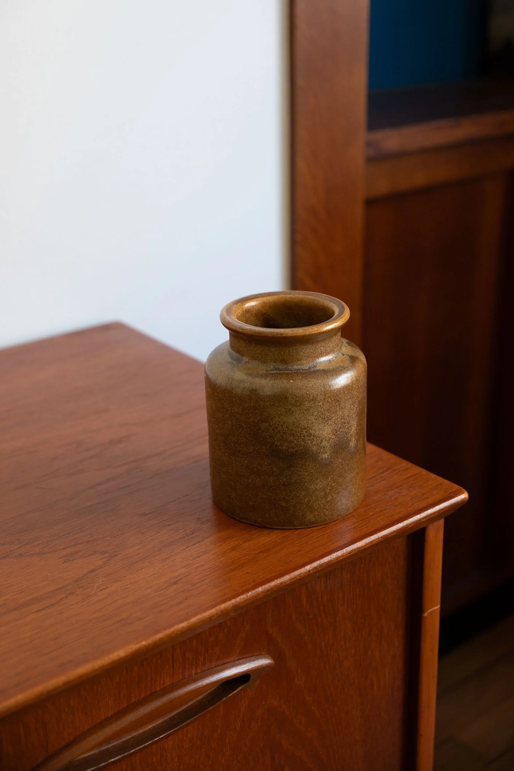 Pot-à-moutarde-en-grès-Pupilles-Vintage-Rennes4.jpg