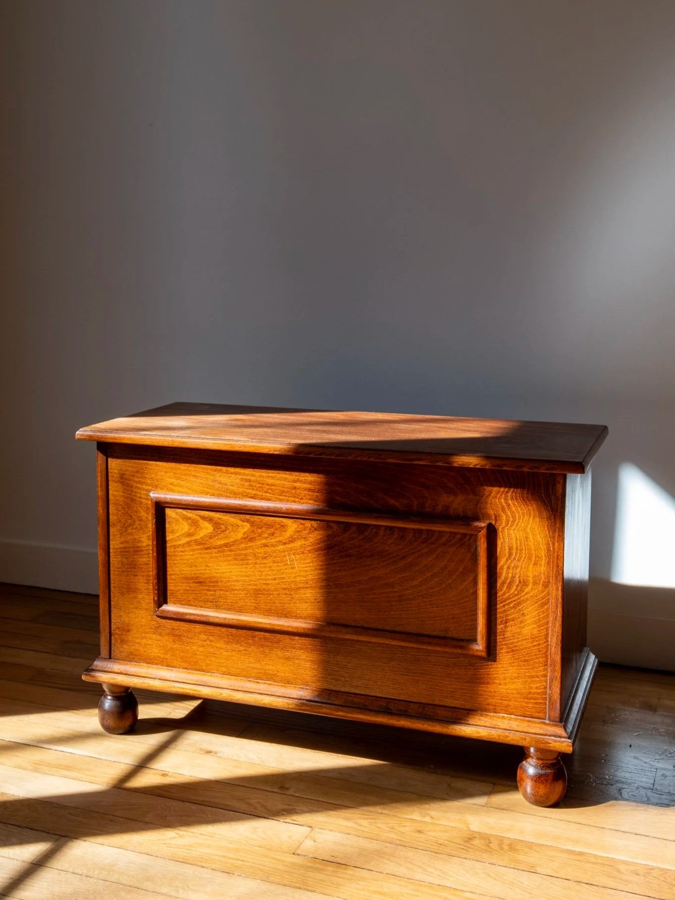 Coffre-bois-rangement-vintage-Pupilles-brocante-Rennes11.jpg