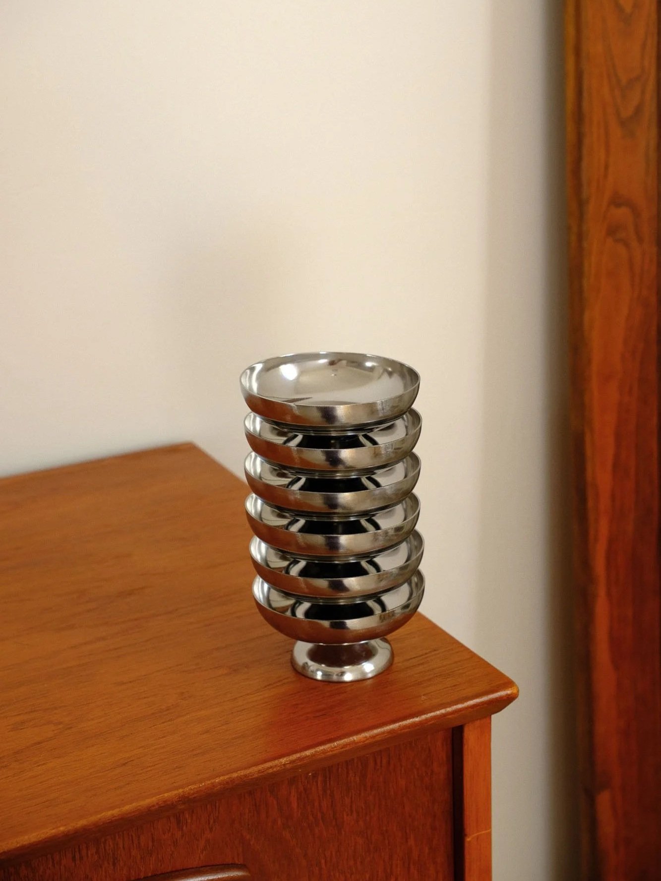 Ensemble de 6 coupes à glace en inox - Design Années 70