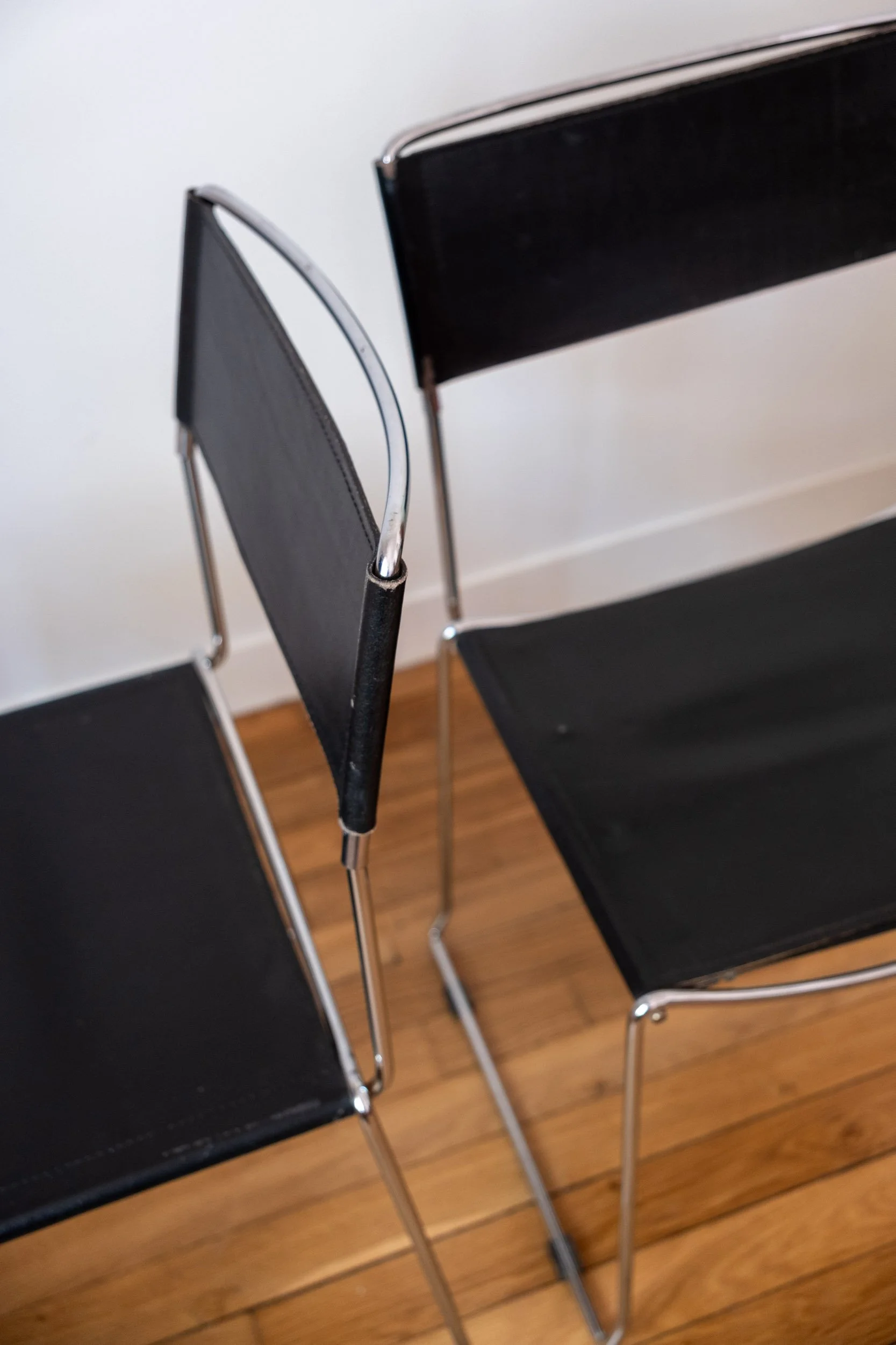 paire de chaises italiennes Giandomenico Belotti design des années 70