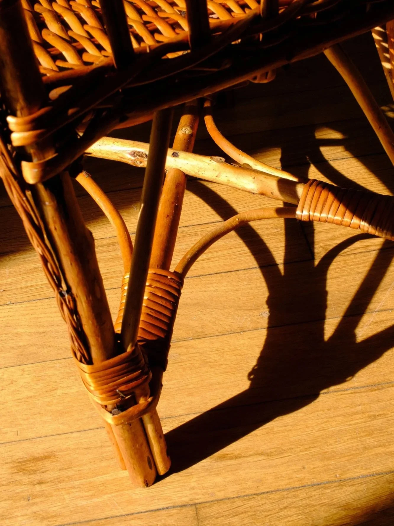 Fauteuil-pour-enfants-en-osier-tresse%CC%81-Pupilles-Vintage-Rennes11.jpg