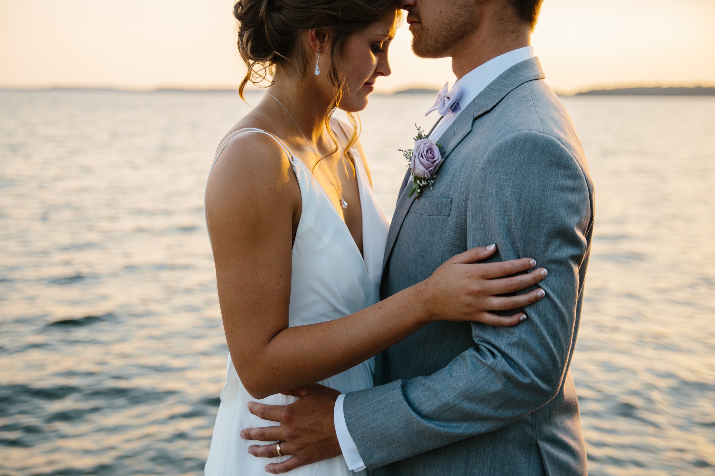 JoeyGracia_Wedding_SunsetPortraits-12.JPG