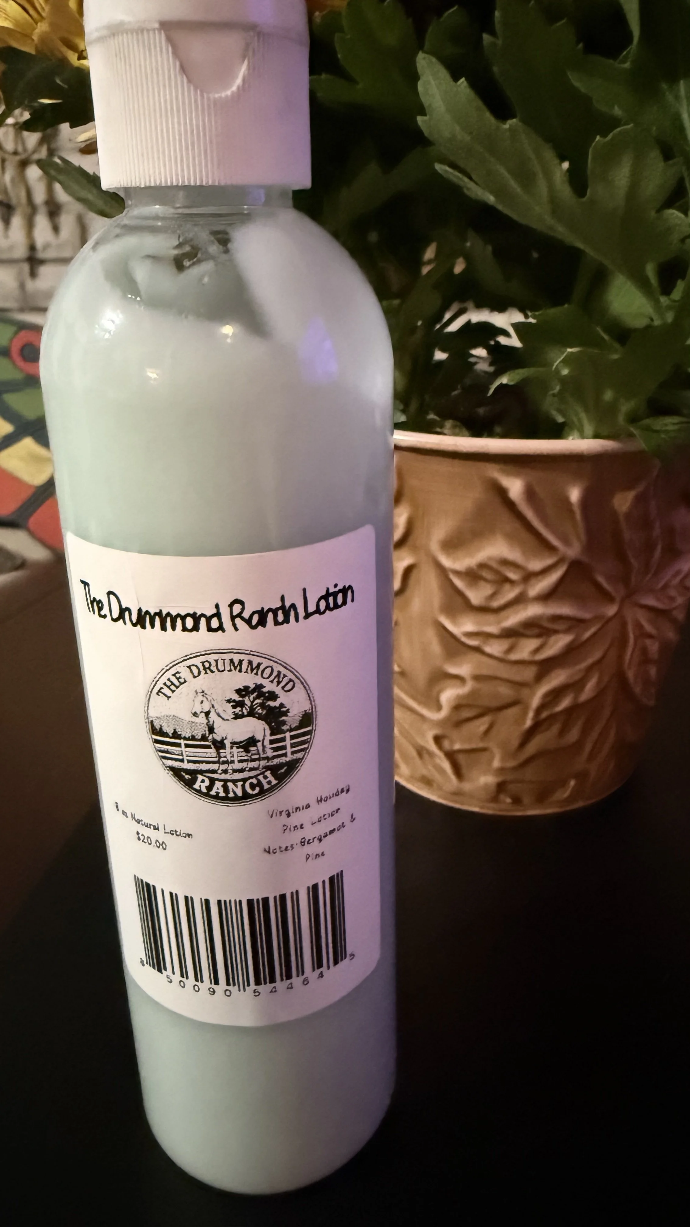 Holiday lotion 1.jpeg