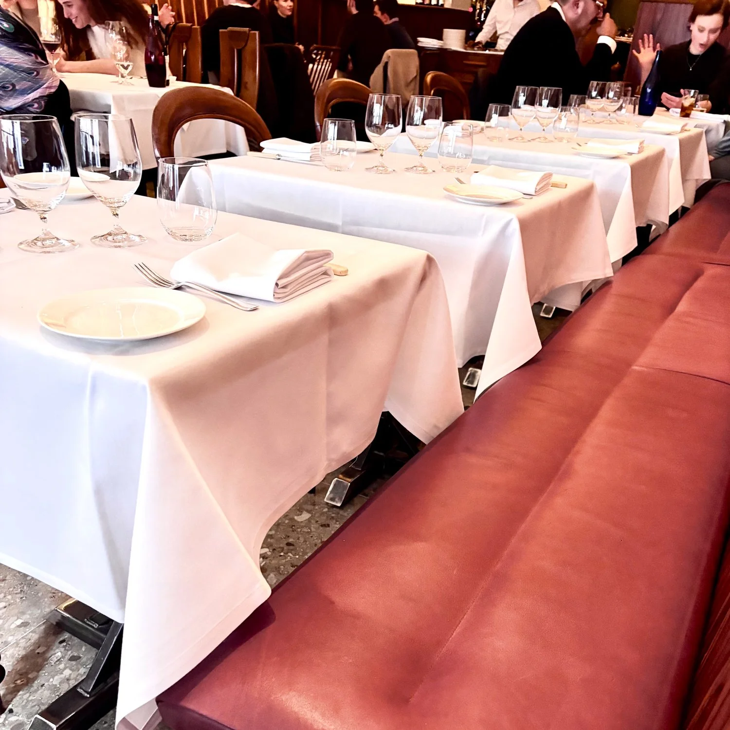 British-Pasture-Leather-our-work-restaurants-2.jpg