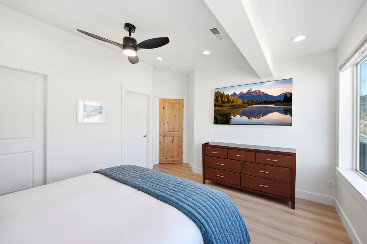 14 - 5655 Oslo Lane.jpg