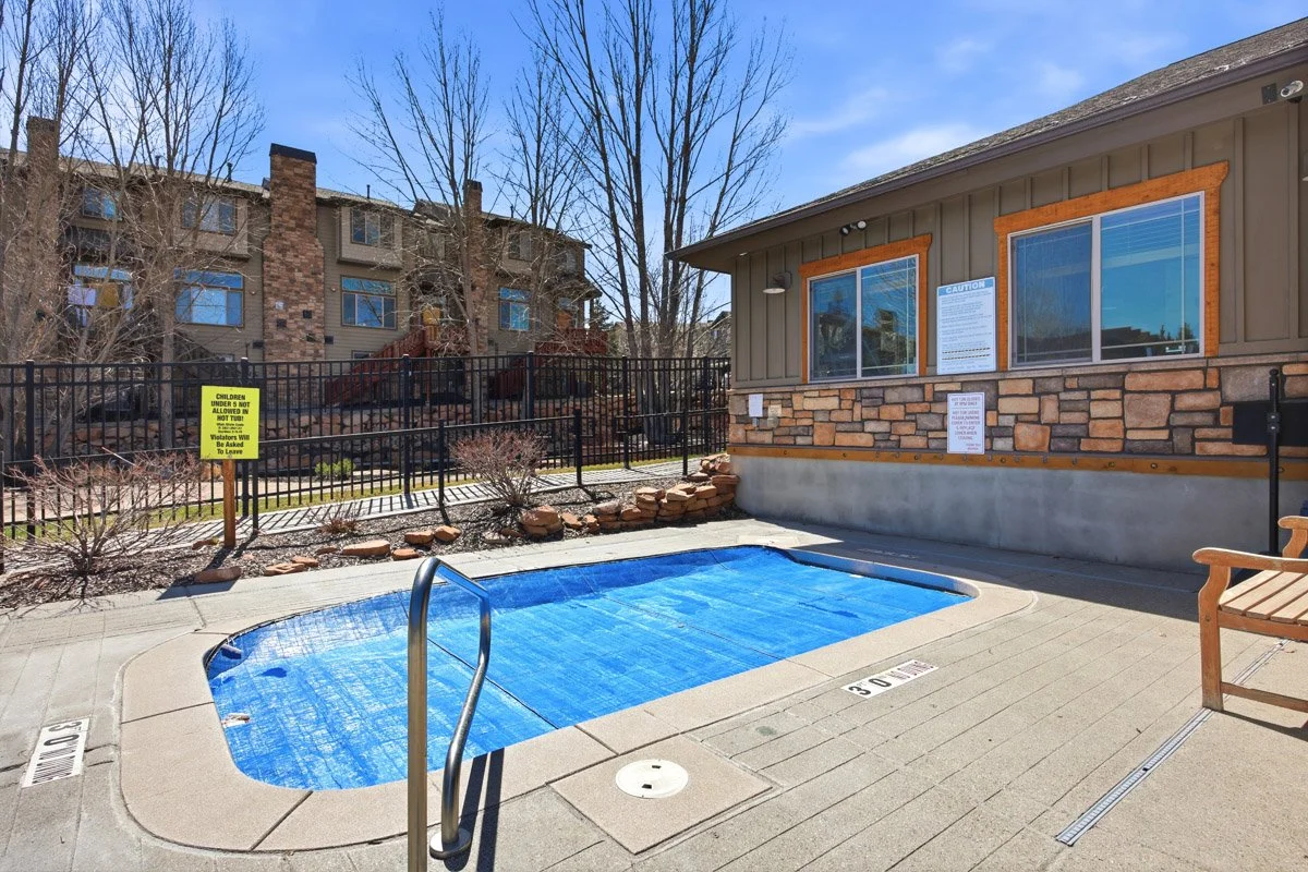 33 - 5655 Oslo Lane.jpg