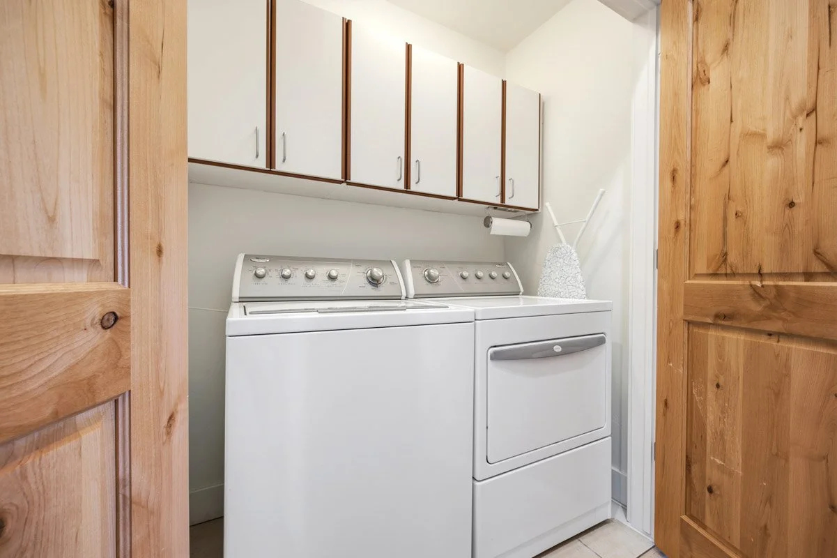 22 - 5655 Oslo Lane.jpg