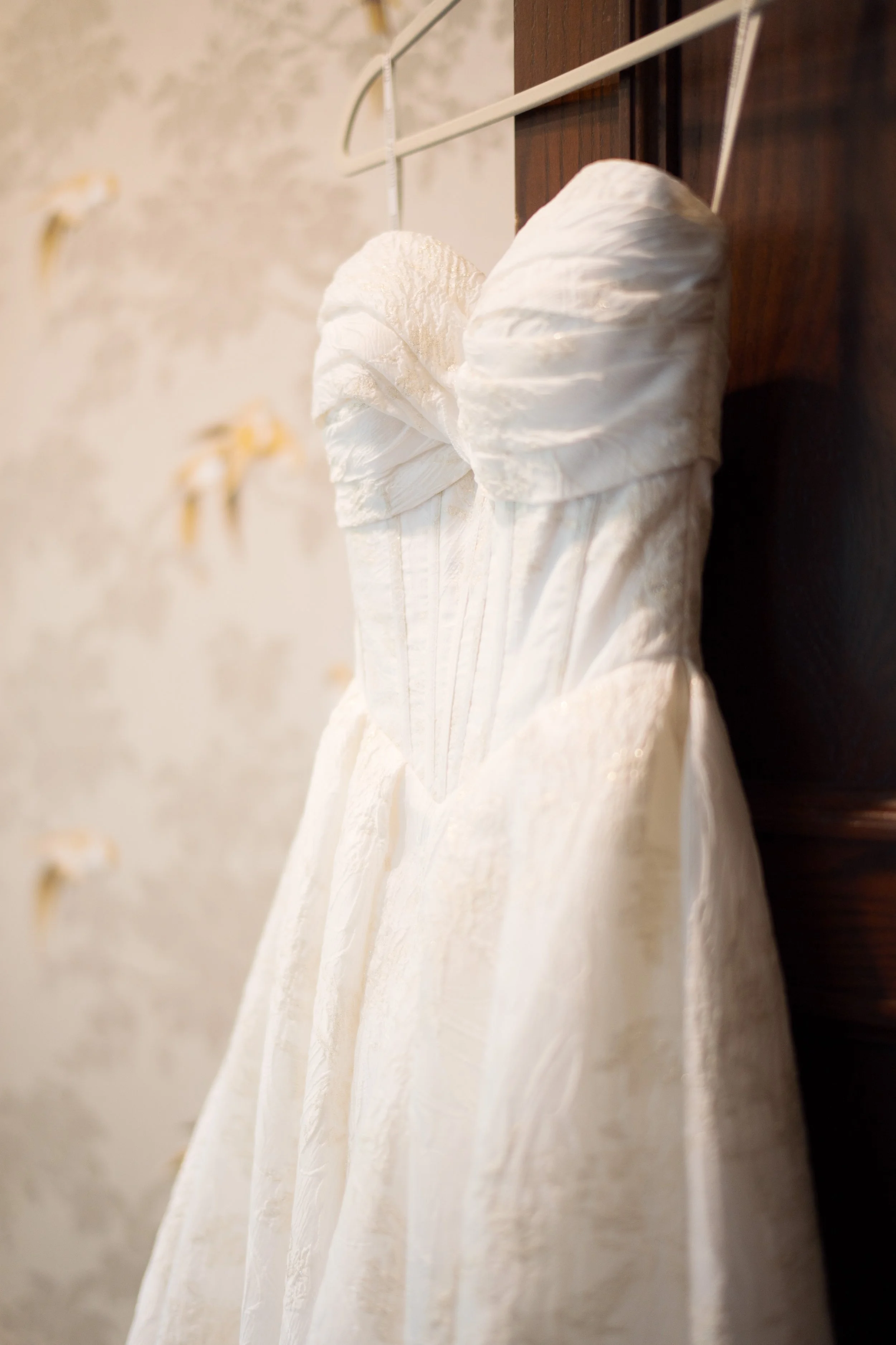 R&amp_M-009-09165.jpg