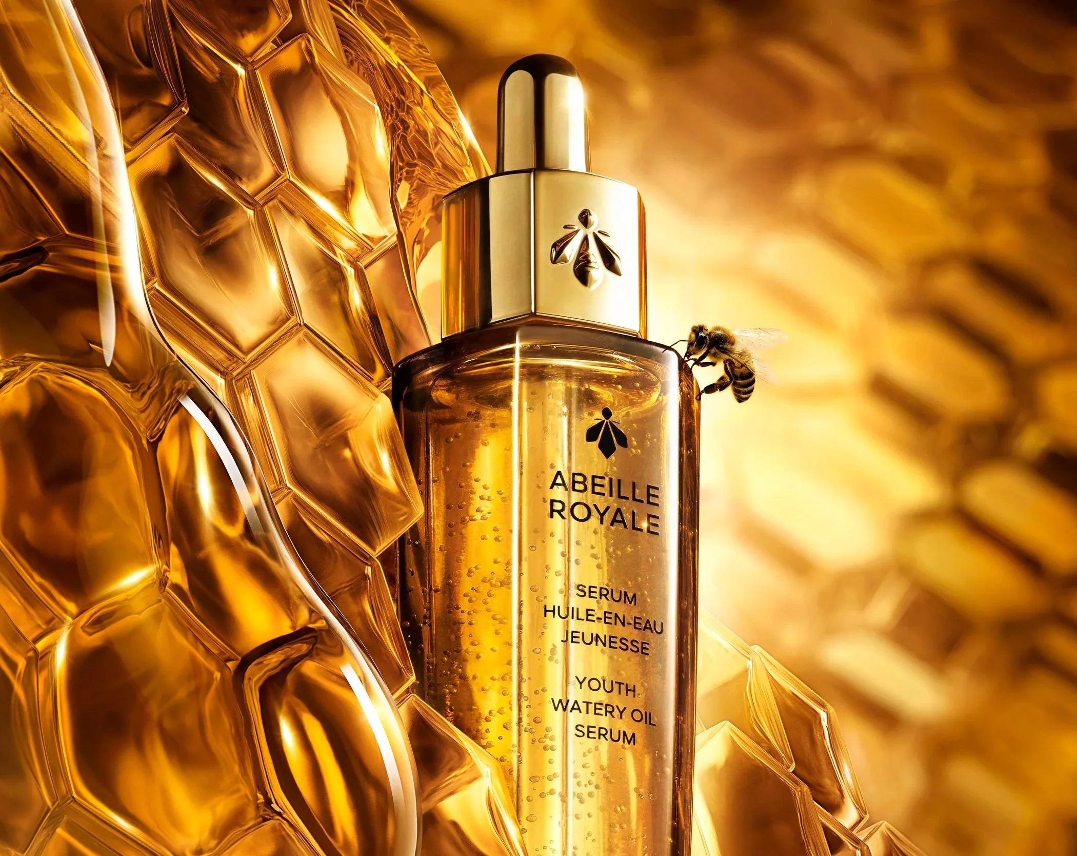 GUERLAIN_ABEILLE+ROYALE_SERUM_RUCHE_02_0718-B2+copie.jpg