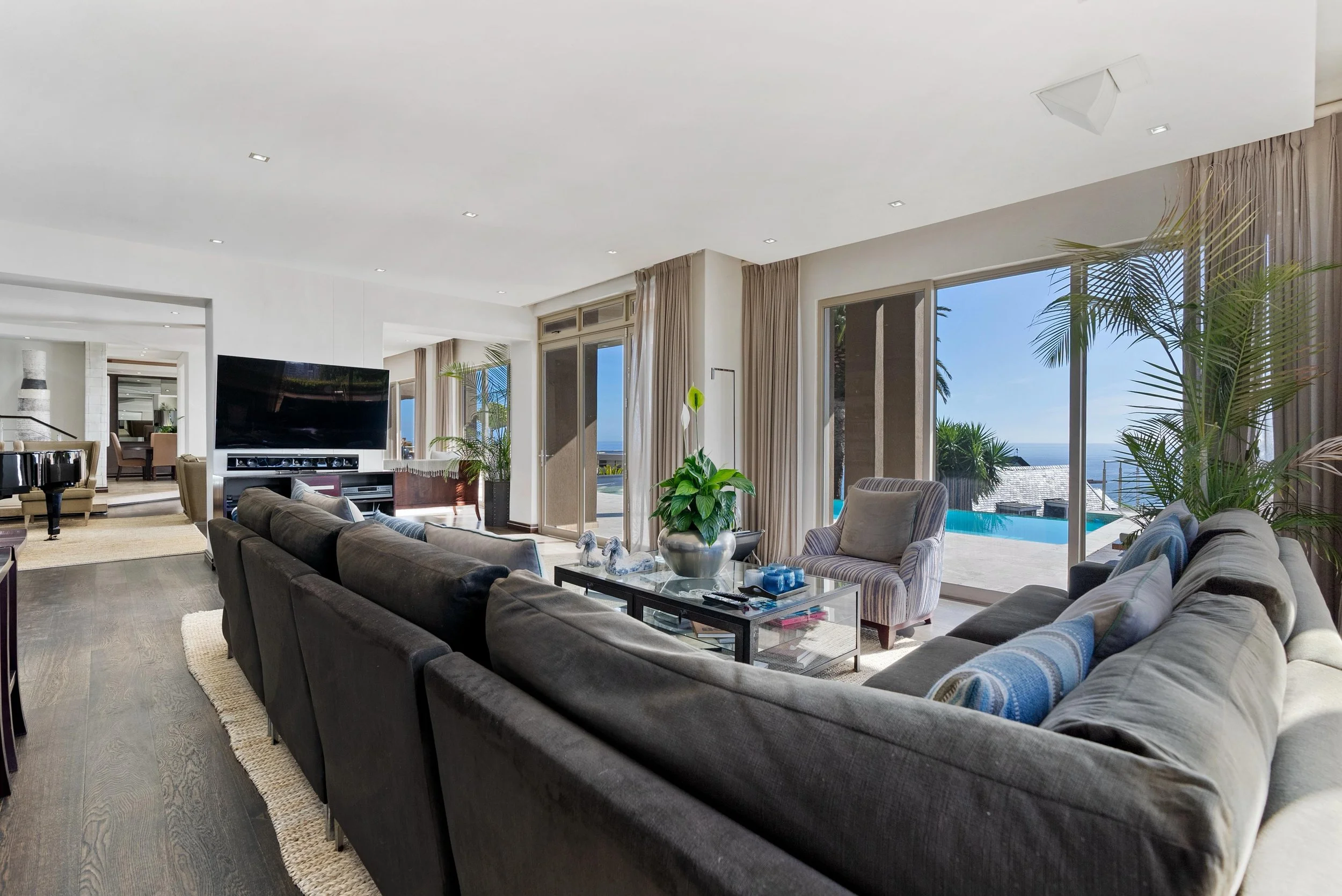 WhatsApp Image 2026-03-25 at 18.09.09 (1).jpeg