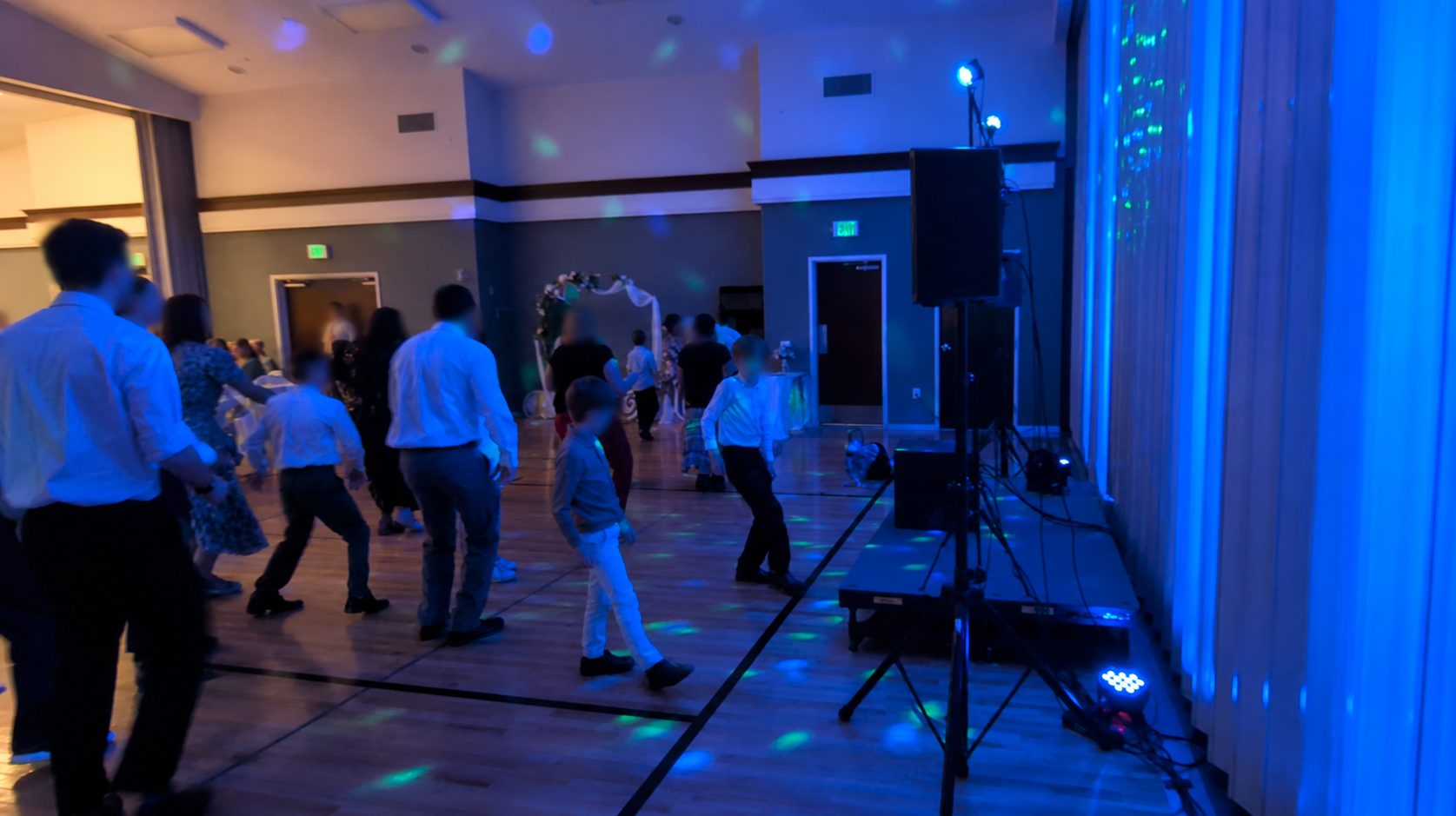 blue party.png
