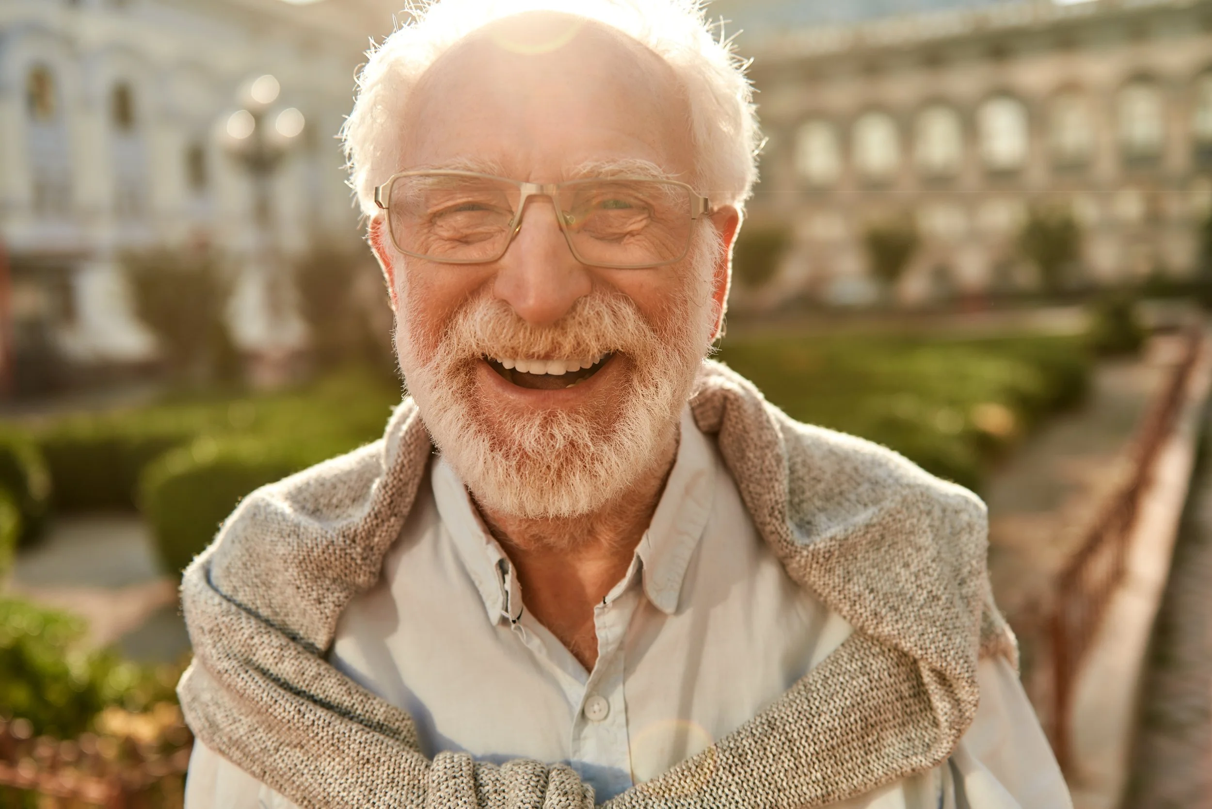 smiling-senior-man-enjoying-sunny-day-outdoors-2026-09-22-01-10-20-utc.jpg