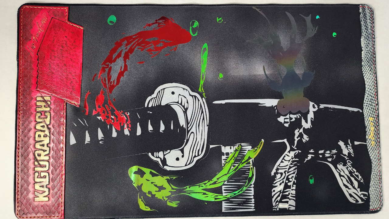 Kagurabachi Playmat.png