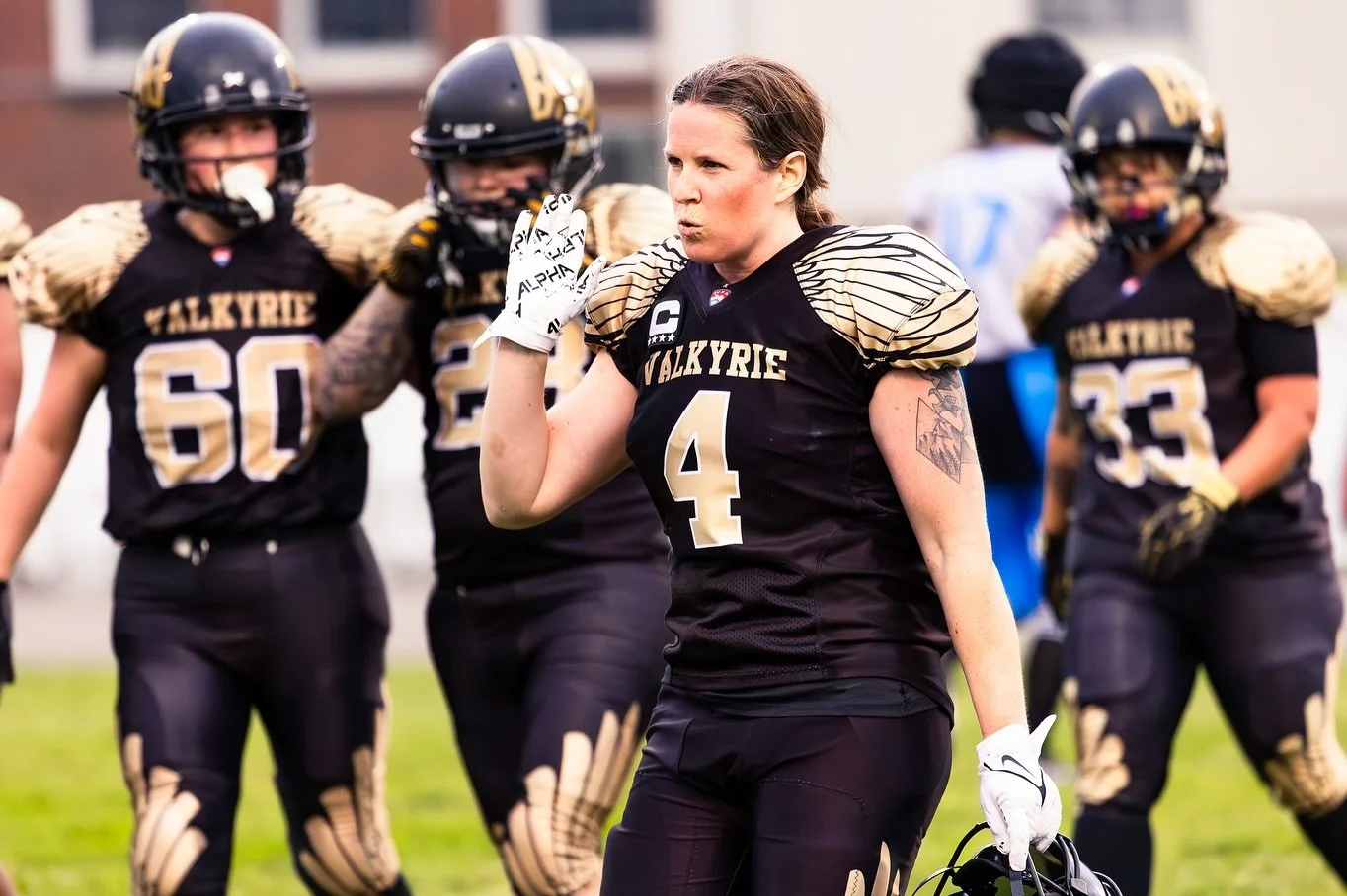 jaime front d line.jpg