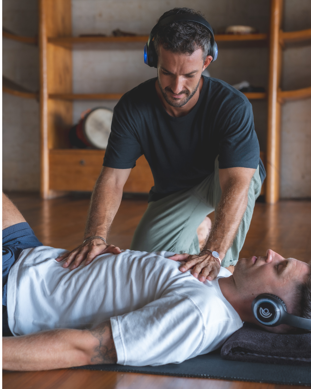 Jayne Birkett providing private 1-on-1 somatic healing and breathwork facilitation in her Hamilton studio.