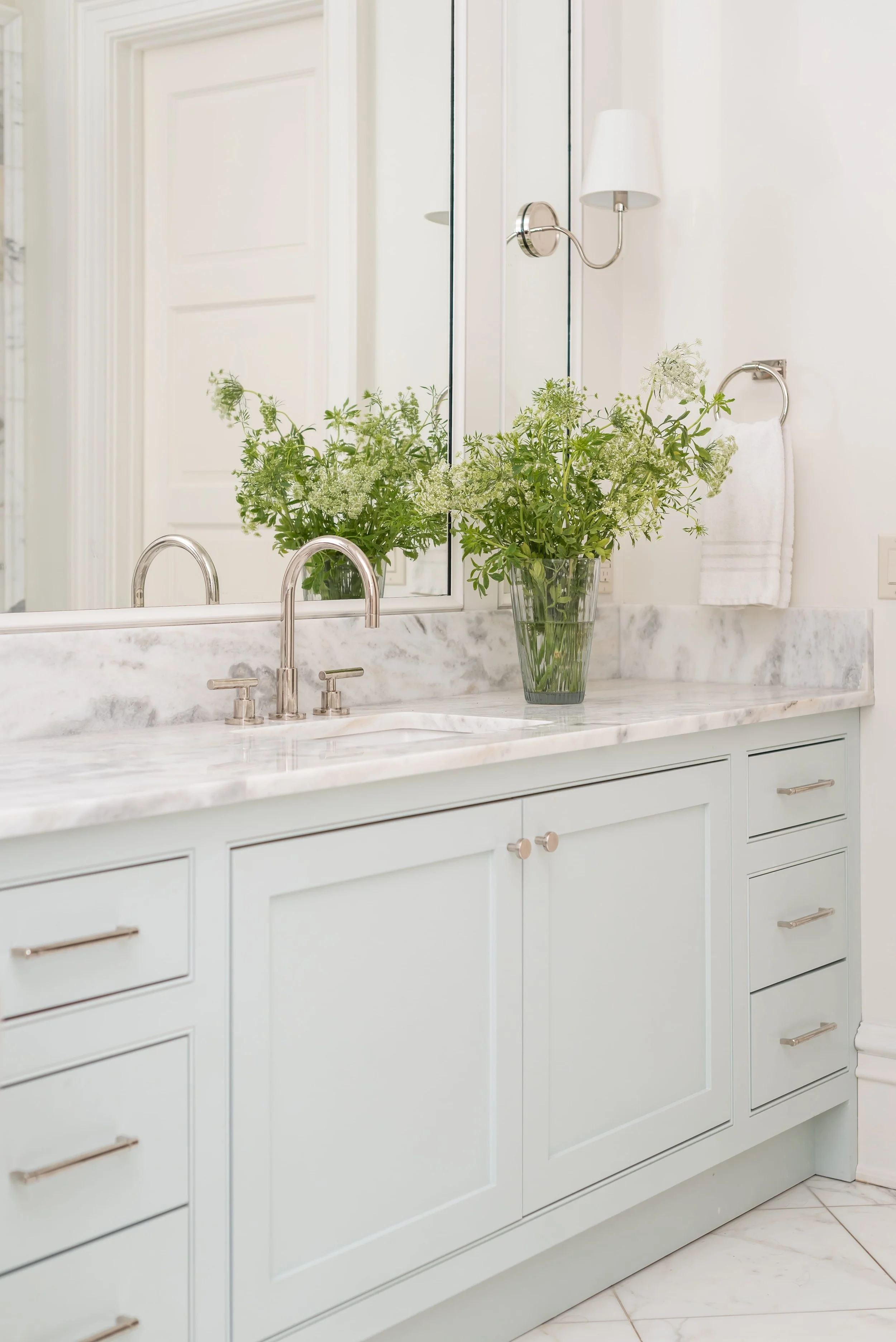 claudia leonard interiors daniel island estate 39.jpg