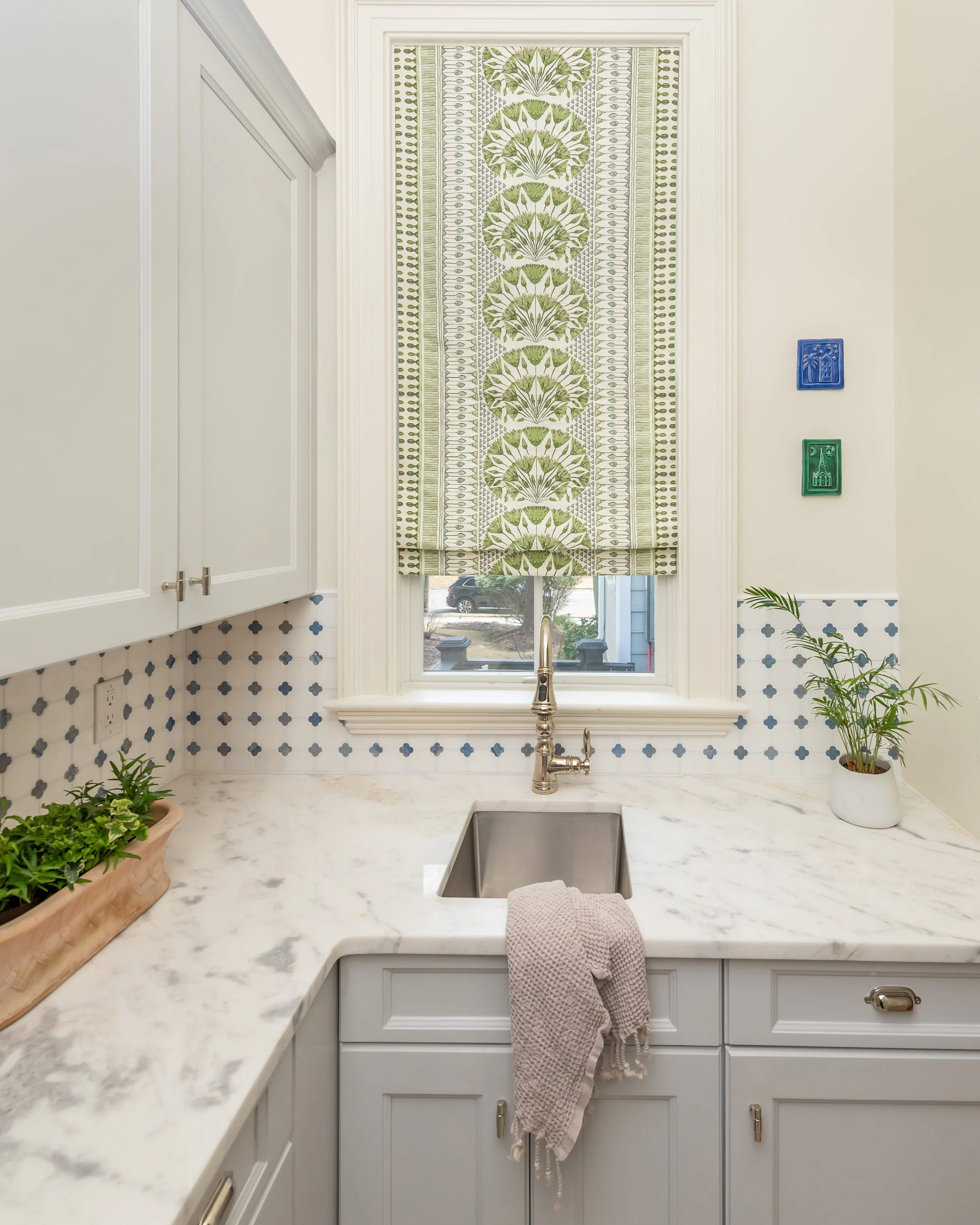 claudia leonard interiors daniel island estate 33.jpg