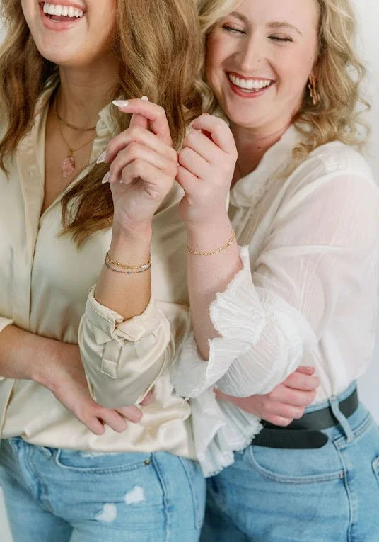 girls-laughing-jewelry.jpg