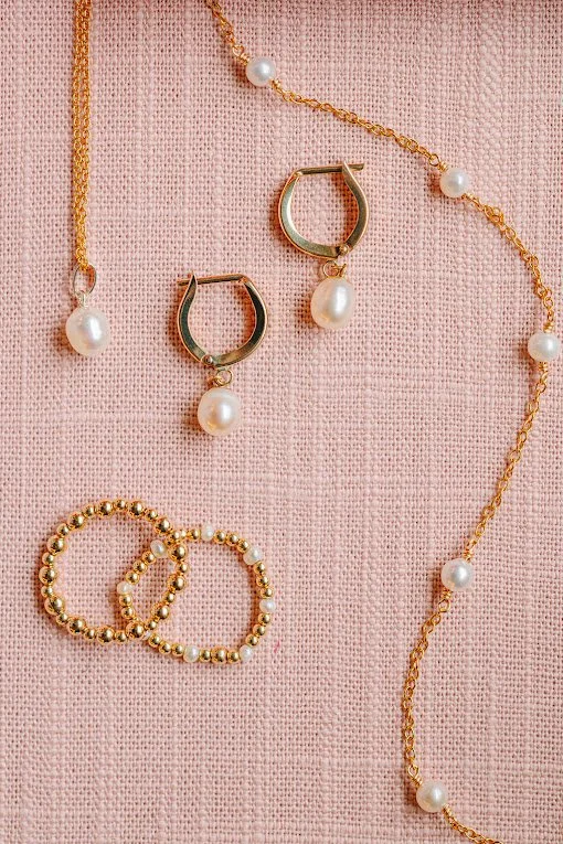 Pearl Jewelry Iris Alcoves Bridal.jpg