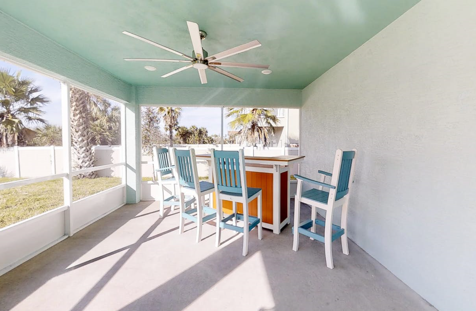 Ocean Vista_Screen Porch.png