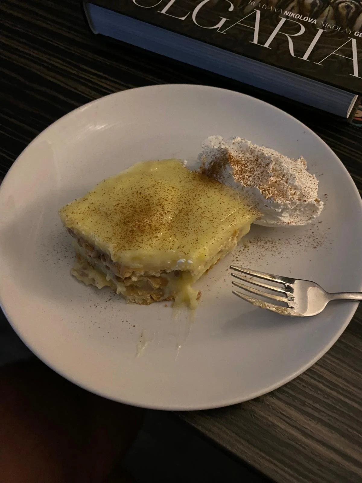 Another delicious dish from the house of Frank: Homemade vanilla pie with fresh heavy cream