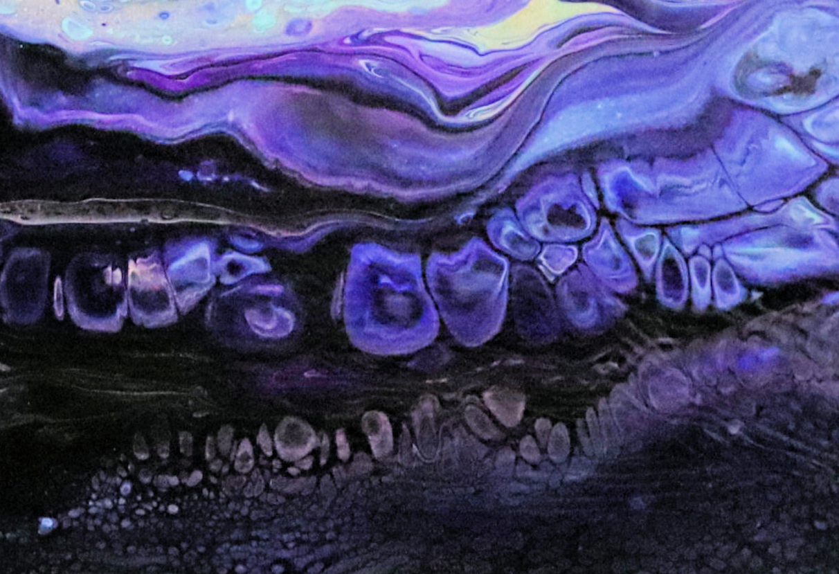 Lightless - Close 2.png
