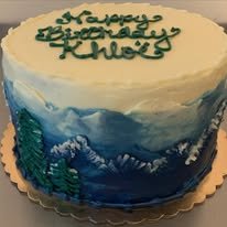 khloe mountain scene cake2.jpg