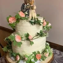 rose and greenery bear tier.jpg