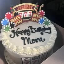 slot machine bday cake.jpg