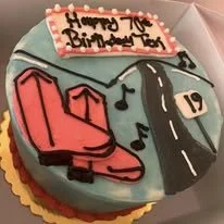 cowgirl boots tenneesee cake.jpg