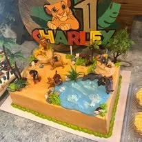 lion king 1st bday cake.jpg
