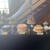 asst wedding round cakes.jpg