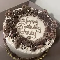 pb choc bday cake.jpg
