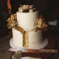 rustic fall floral teir cake2.jpg