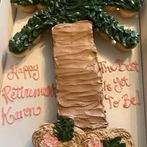 palm tree retirement cupcake cake.jpg