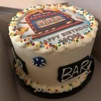 slot machine bday cake2.jpg