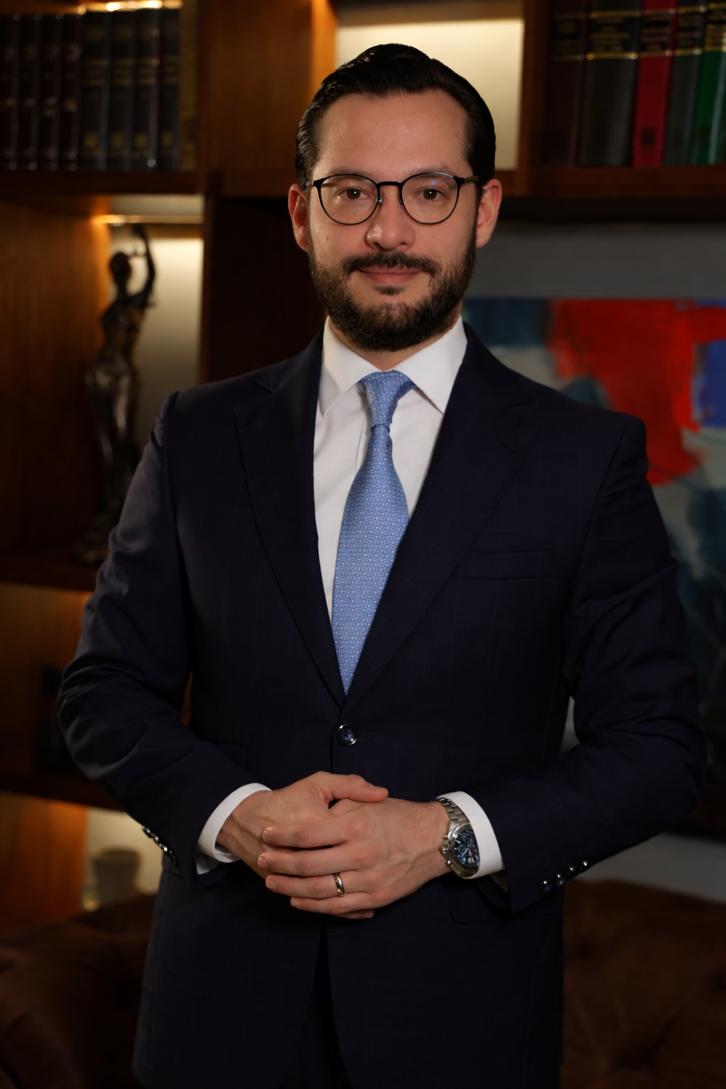 Socio de Sánchez Magallán Abogados especializado en asesoría legal estratégica